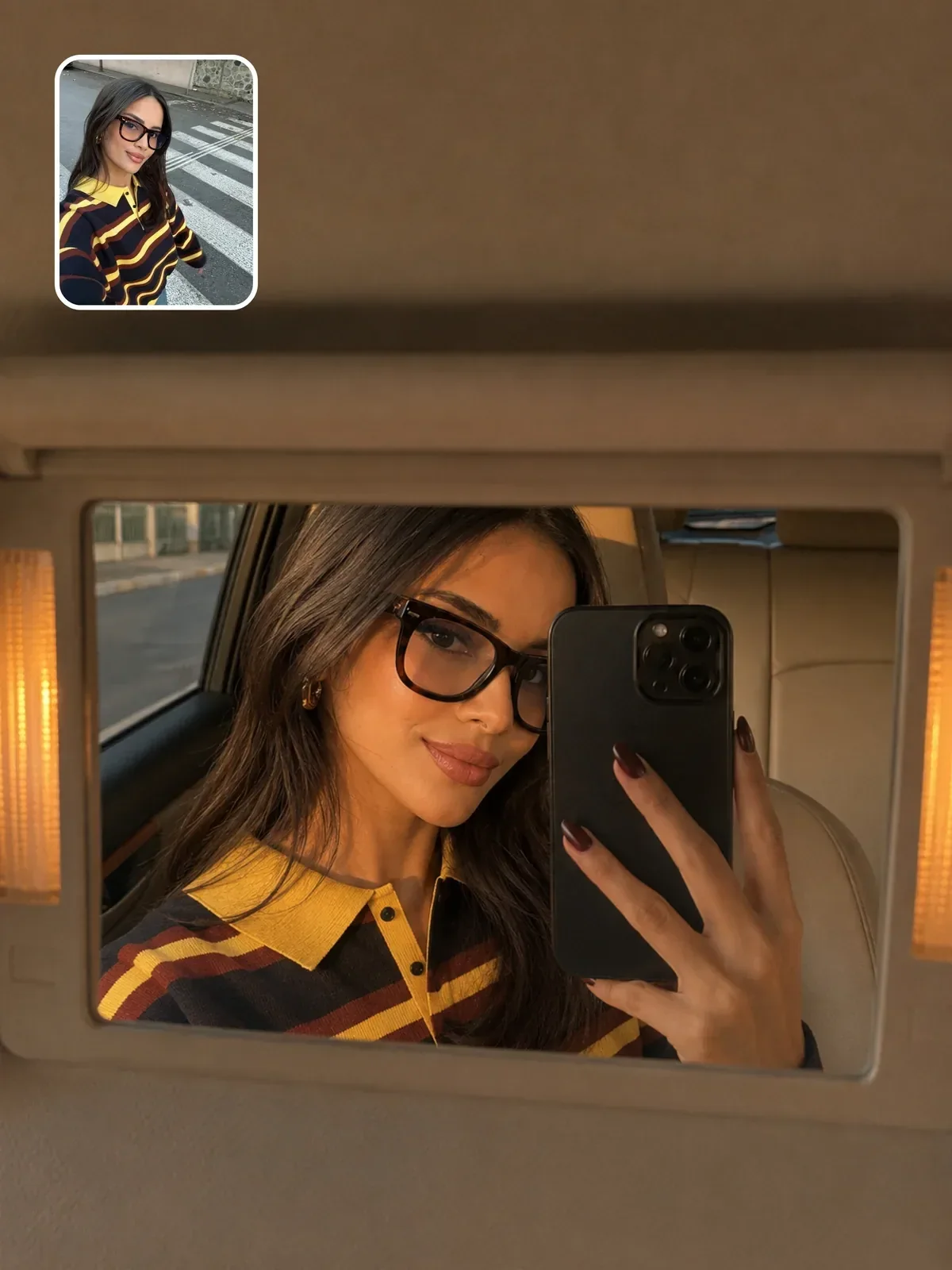 Car vanity mirror selfie, resultado de prompt en ChatGPT